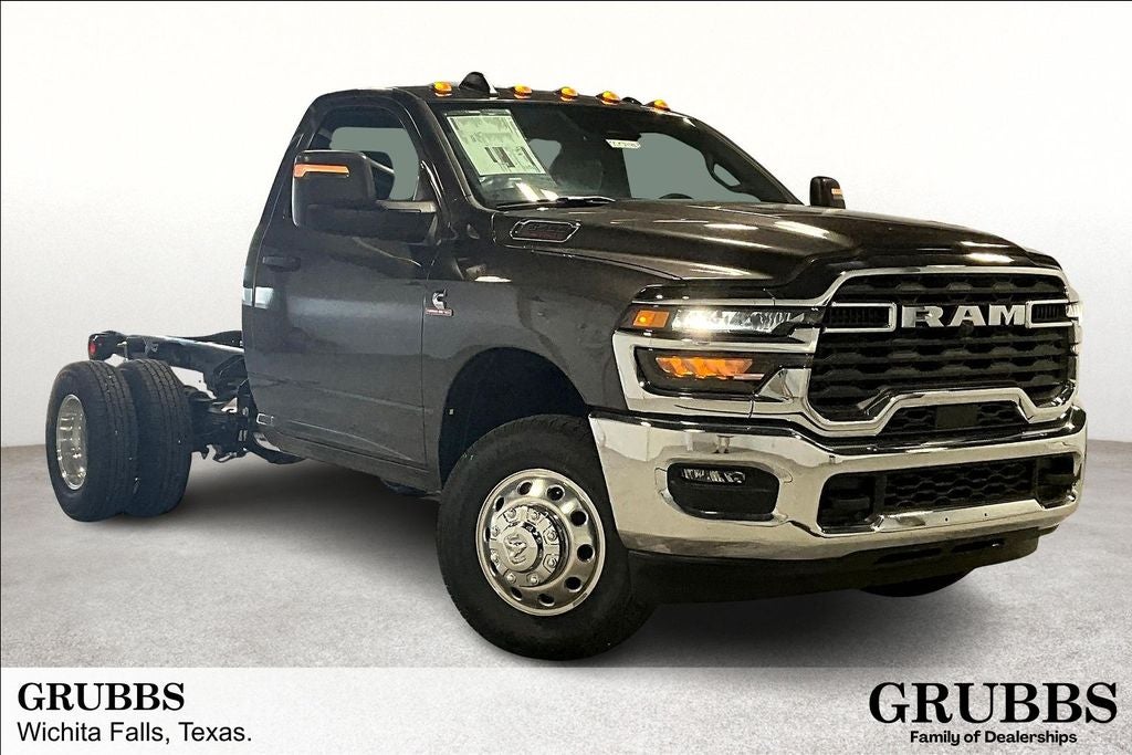2025 RAM Ram 3500 Chassis Cab RAM 3500 TRADESMAN CHASSIS REGULAR CAB 4X2 60' CA