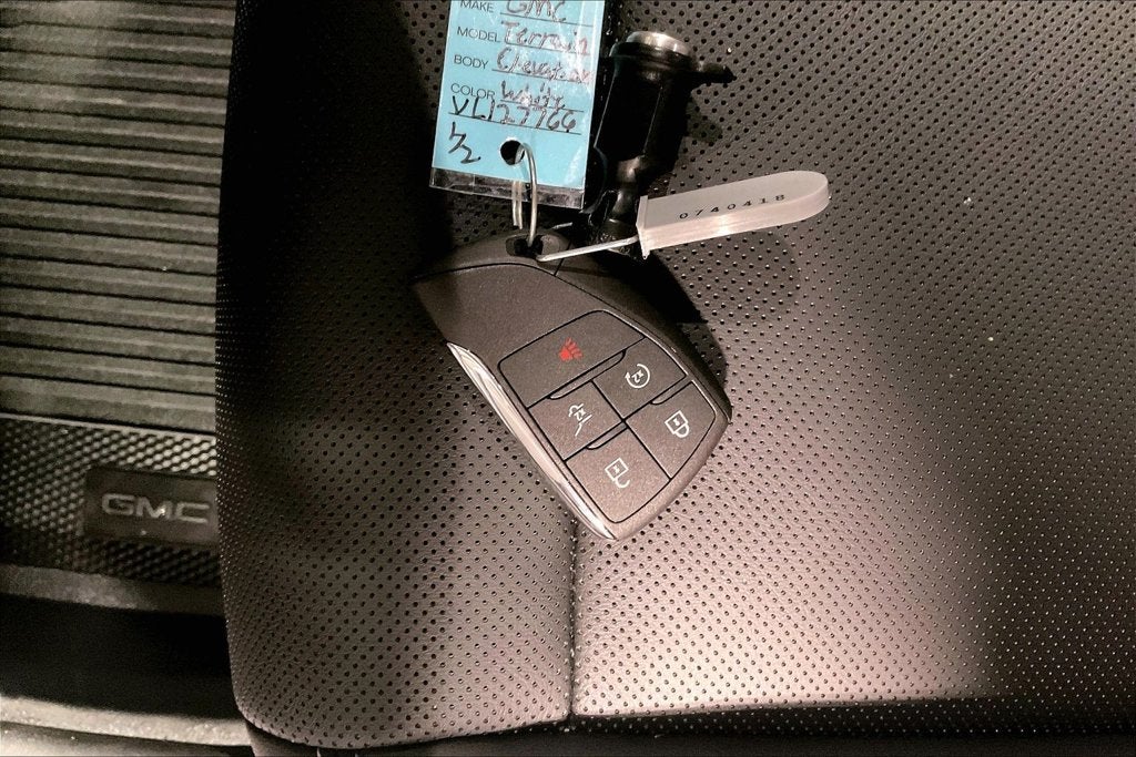 2027 GMC Terrain Elevation, FWD