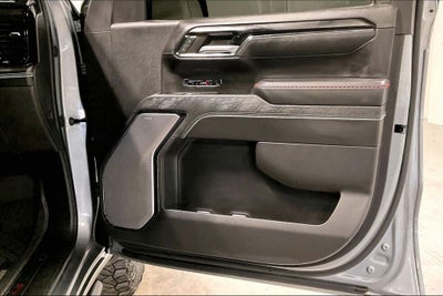 2024 GMC Sierra 1500 4WD Crew Cab Short Box AT4X