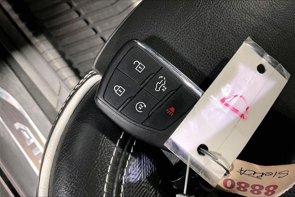 2024 GMC Sierra 1500 4WD Crew Cab Short Box AT4X