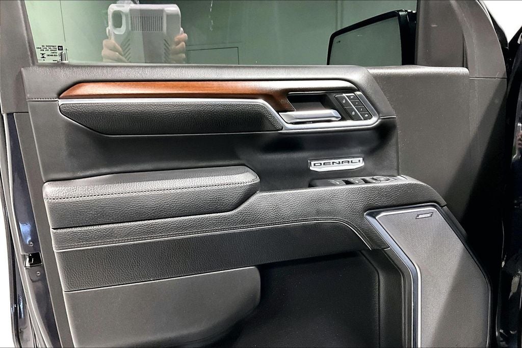 2024 GMC Sierra 1500 4WD Crew Cab Short Box Denali