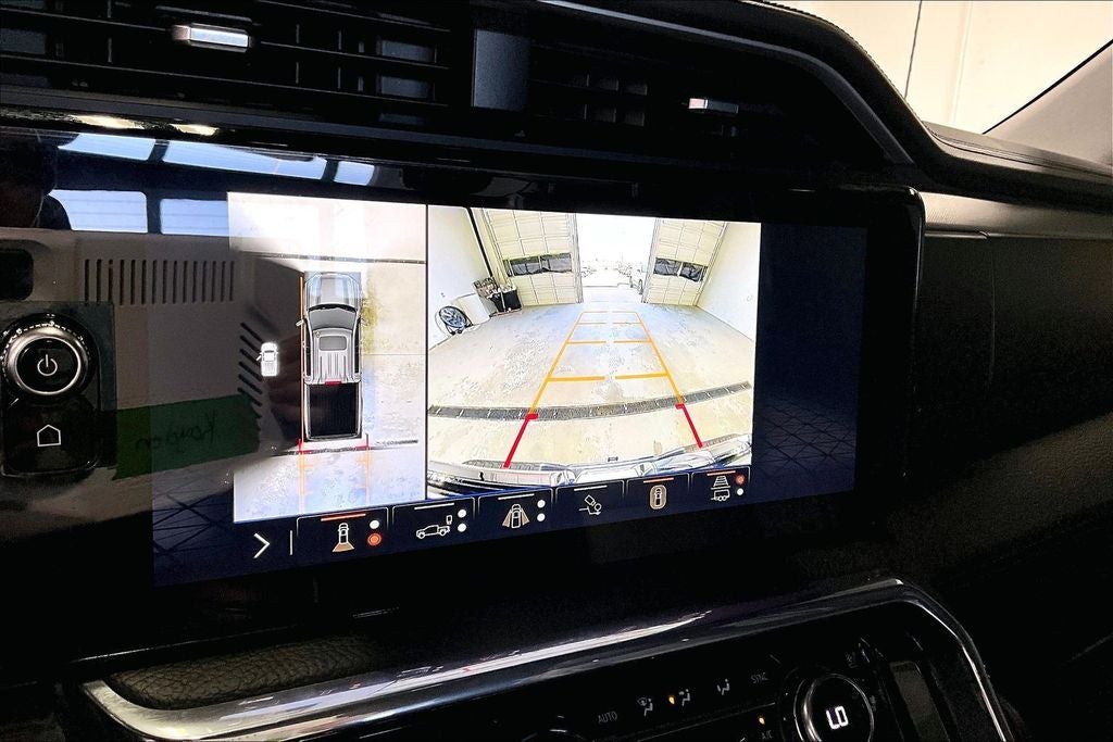 2024 GMC Sierra 1500 4WD Crew Cab Short Box Denali