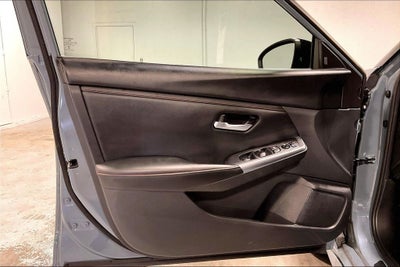 2024 Nissan Sentra SR Xtronic CVT