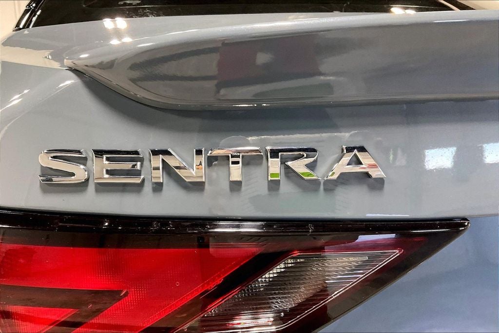 2024 Nissan Sentra SR Xtronic CVT