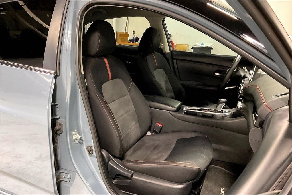 2024 Nissan Sentra SR Xtronic CVT
