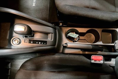 2024 Nissan Kicks S Xtronic CVT