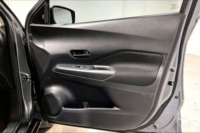2024 Nissan Kicks S Xtronic CVT