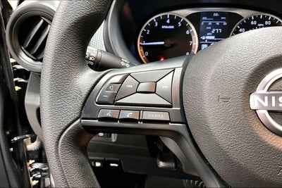 2024 Nissan Kicks S Xtronic CVT