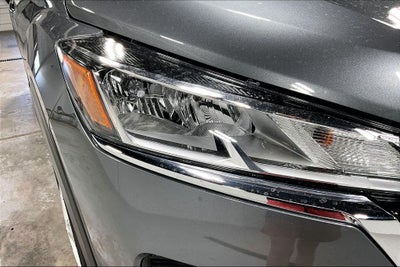 2024 Nissan Kicks S Xtronic CVT