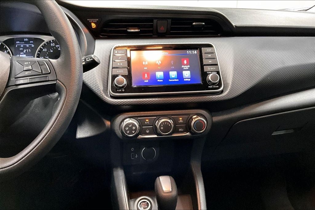 2024 Nissan Kicks S Xtronic CVT