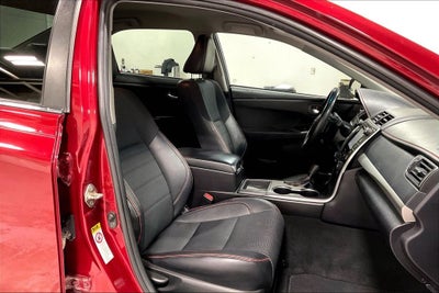 2017 Toyota Camry SE