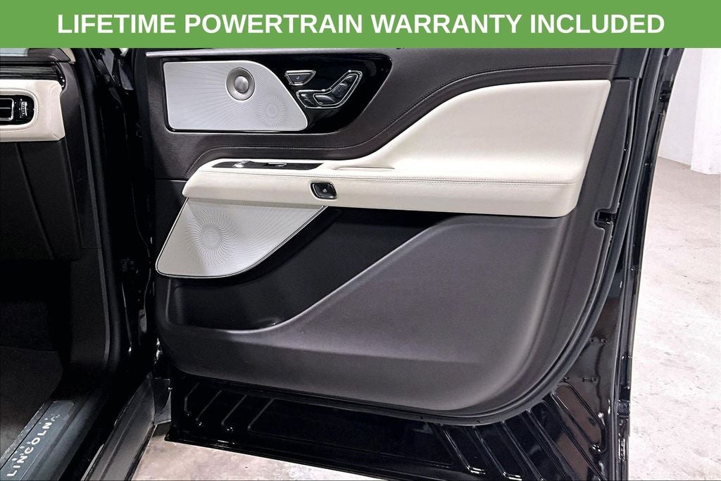 2024 Lincoln Aviator Black Label