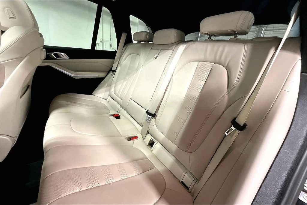 2022 BMW X5 PHEV xDrive45e