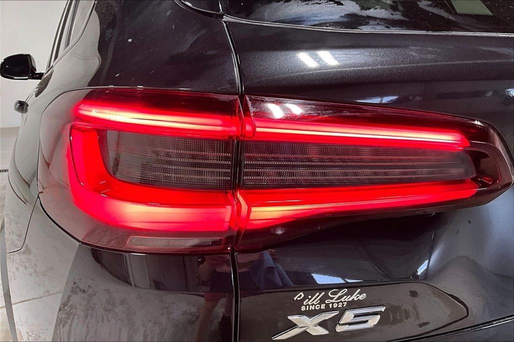 2022 BMW X5 PHEV xDrive45e