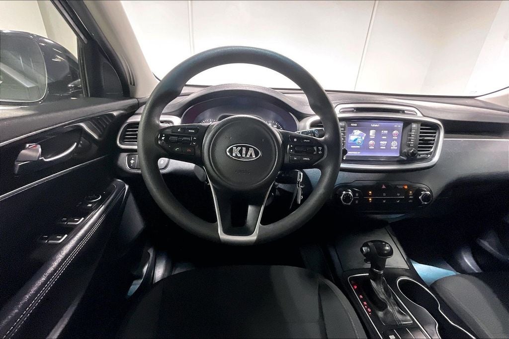 2016 Kia Sorento L