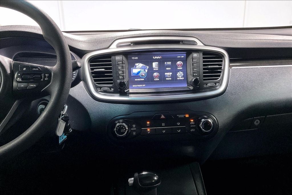 2016 Kia Sorento L