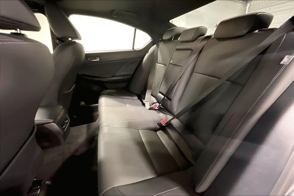 2025 Lexus IS 350 F SPORT Design