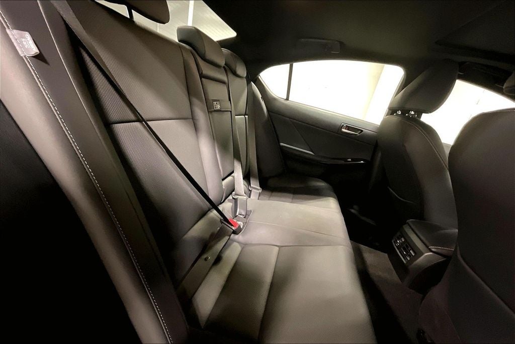 2025 Lexus IS 350 F SPORT Design