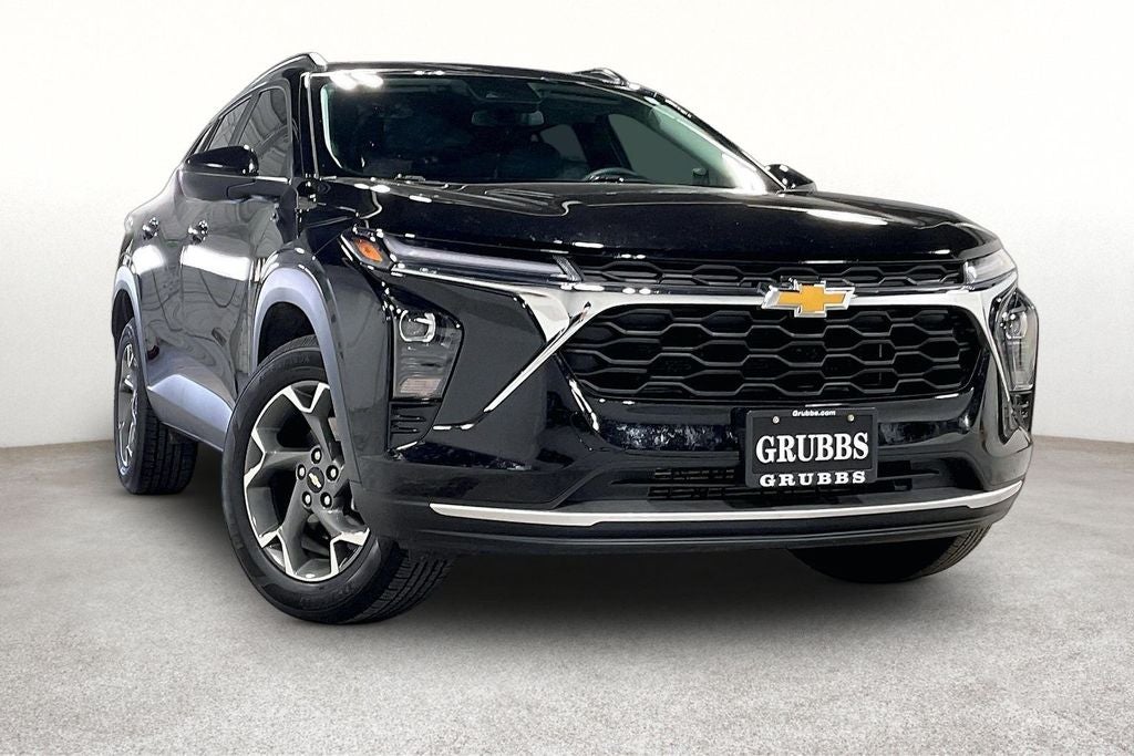 2024 Chevrolet Trax FWD LT