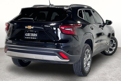 2024 Chevrolet Trax FWD LT
