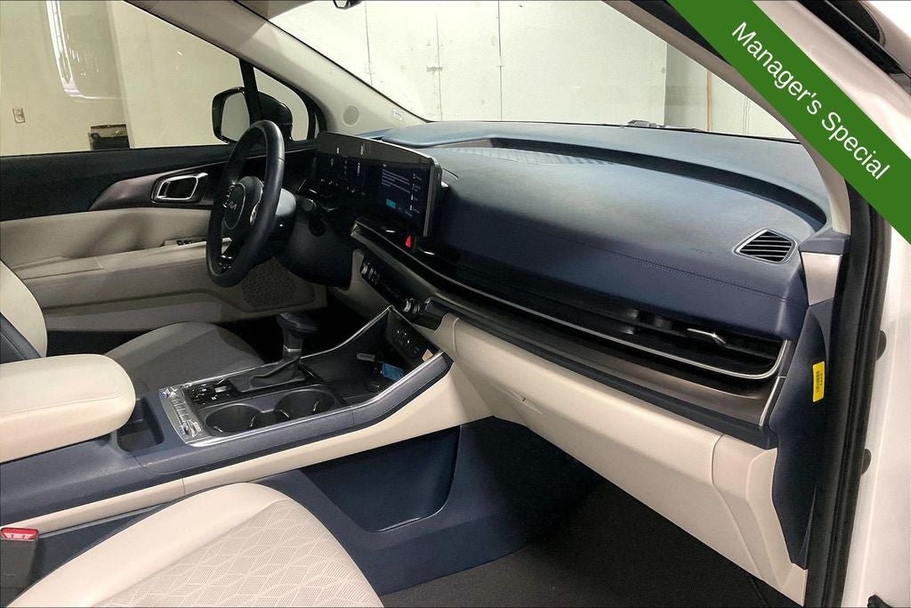 2025 Kia Carnival MPV SX