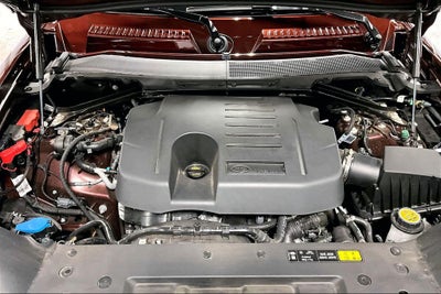 2025 Land Rover Defender P400 Sedona Red Edition