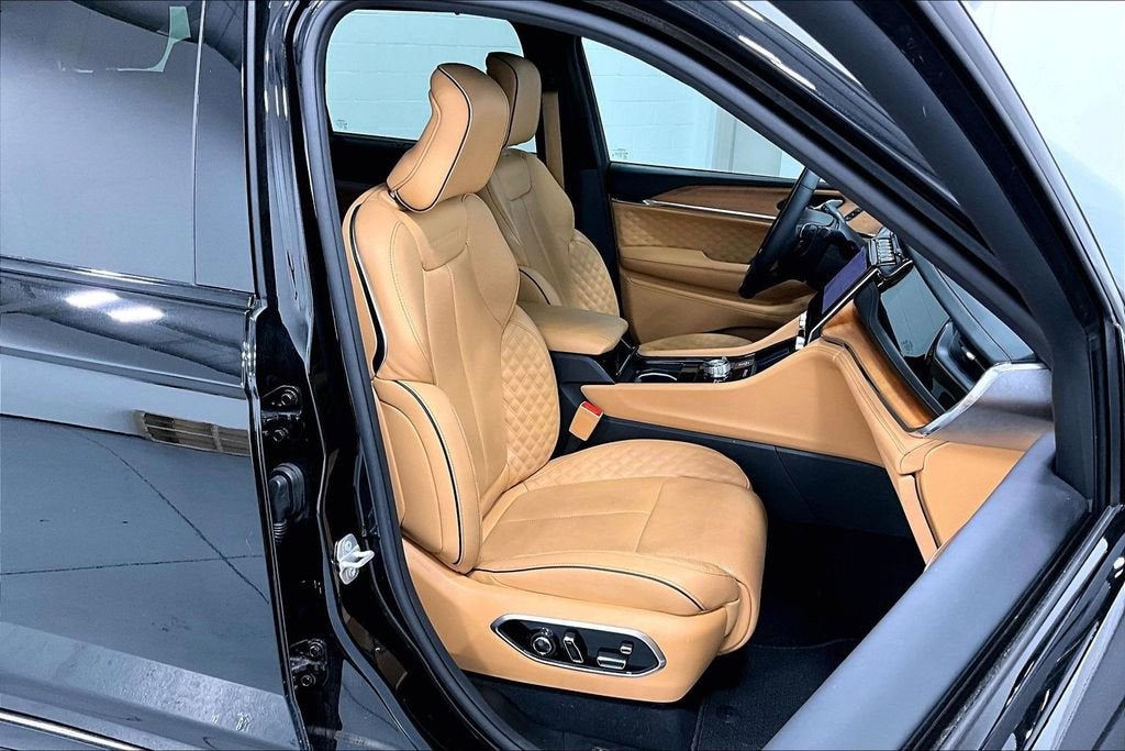 2025 Jeep Grand Cherokee L Summit Reserve 4x4