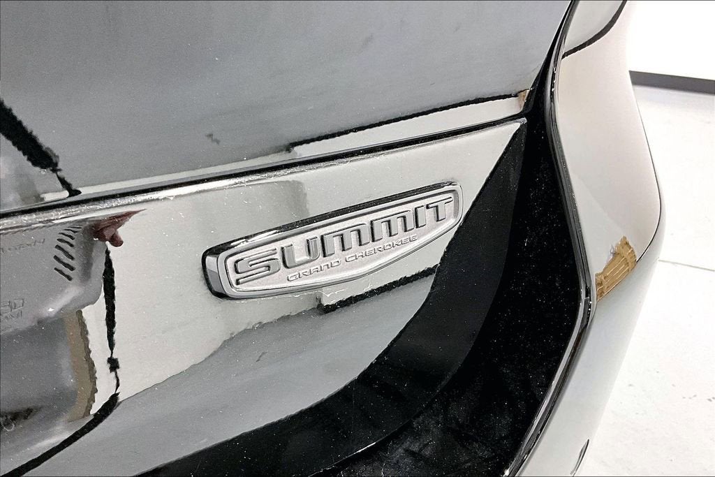 2025 Jeep Grand Cherokee L Summit Reserve 4x4