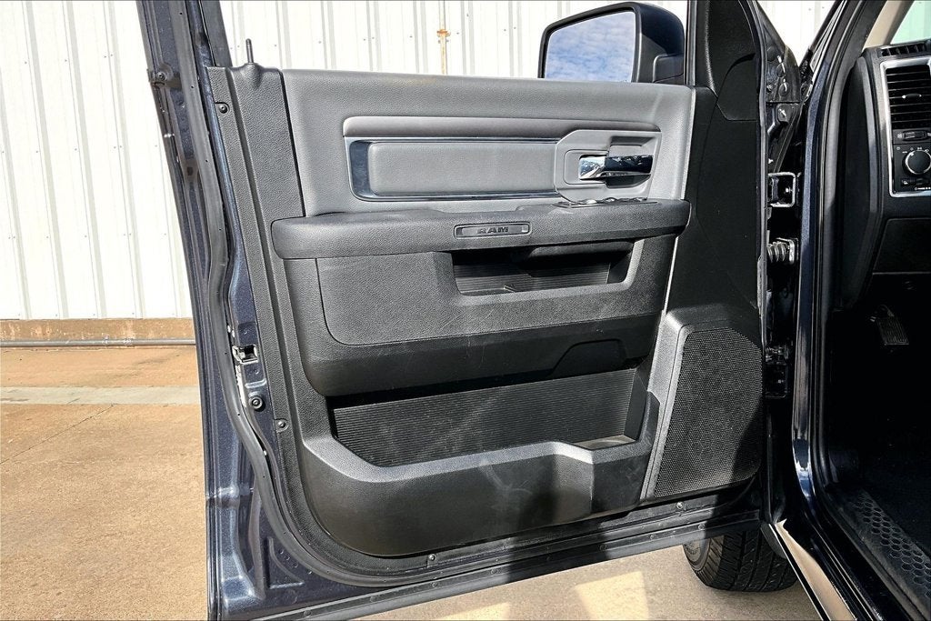 2021 RAM 1500 Classic SLT