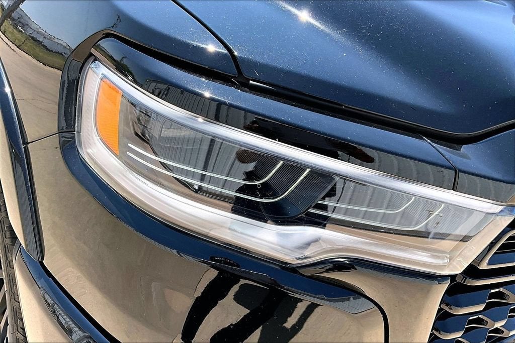2025 RAM 1500 Limited Crew Cab 4x4 5'7" Box