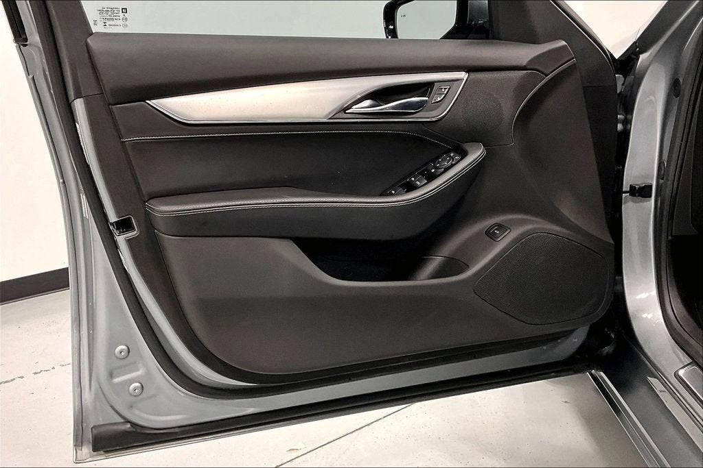 2023 Cadillac CT5 Luxury
