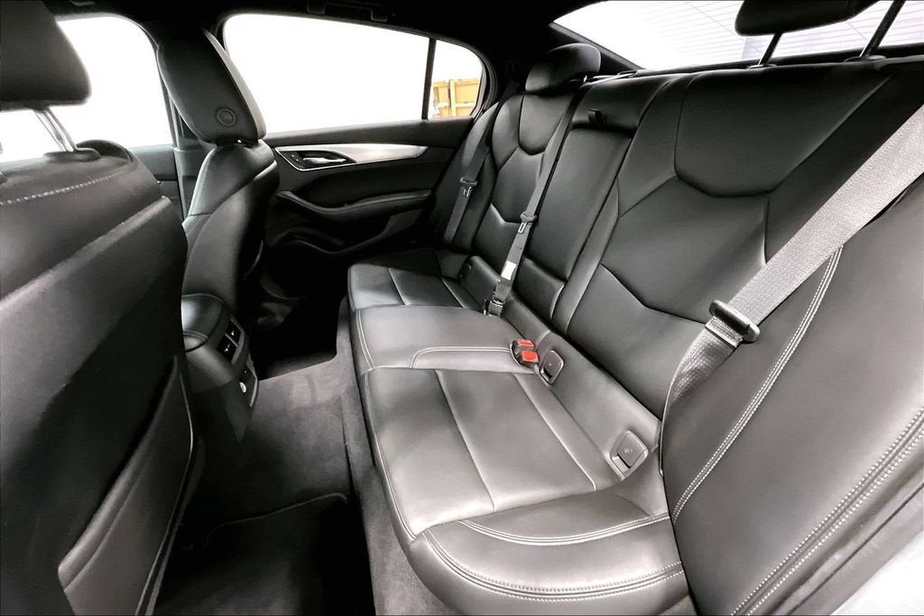2023 Cadillac CT5 Luxury