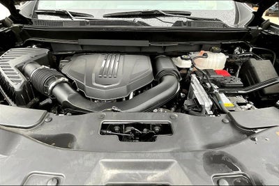 2024 GMC Acadia Elevation