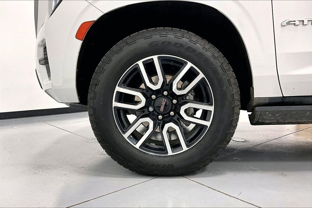 2021 GMC Yukon XL AT4