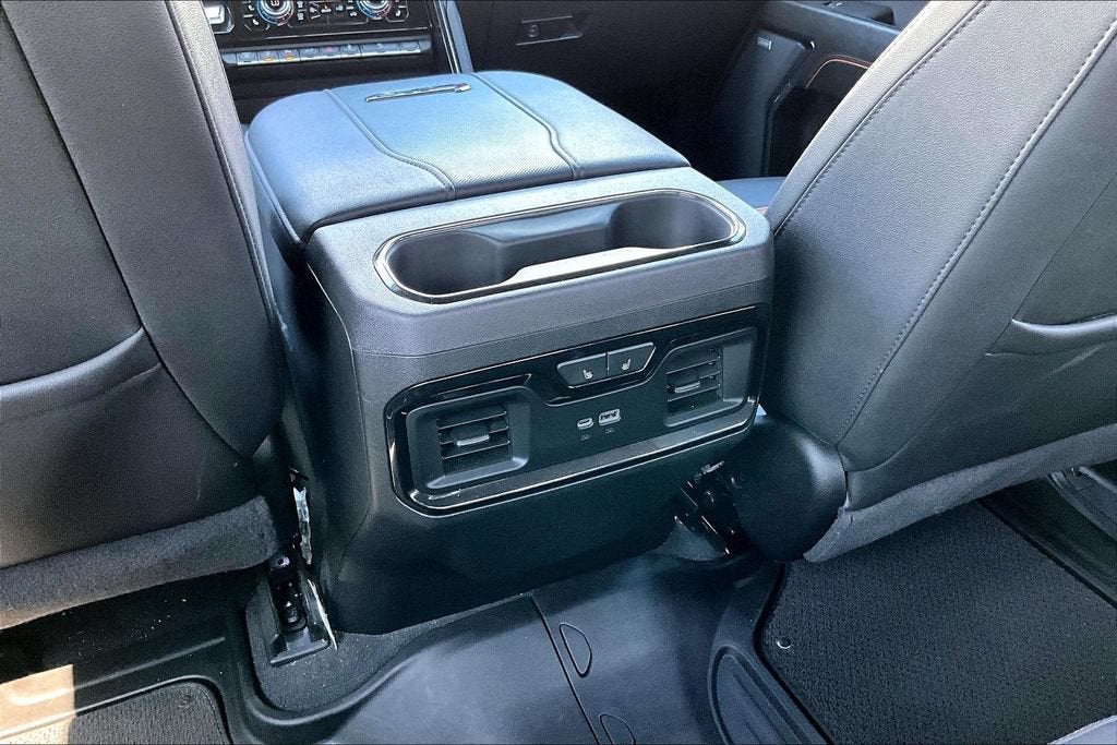 2024 GMC Sierra 3500 HD AT4