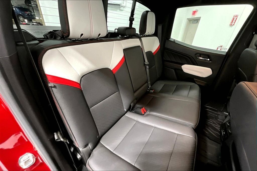 2023 GMC Canyon AT4X