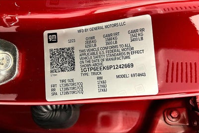 2023 GMC Canyon AT4X