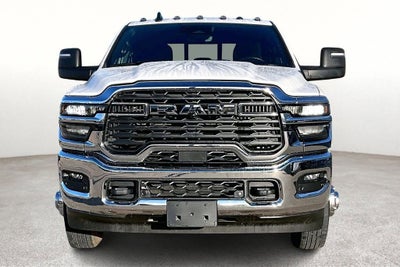 2025 RAM 3500 Tradesman Crew Cab 4x4 8' Box