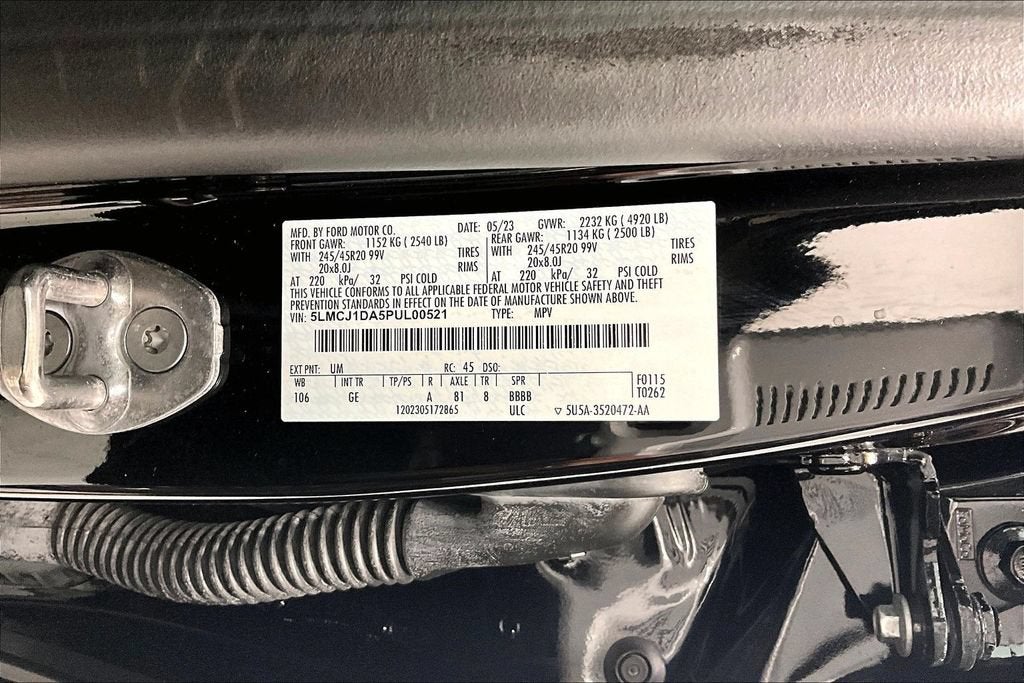 2023 Lincoln Corsair Standard