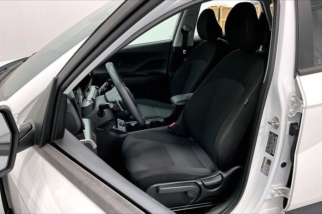 2024 Hyundai Kona Electric SE