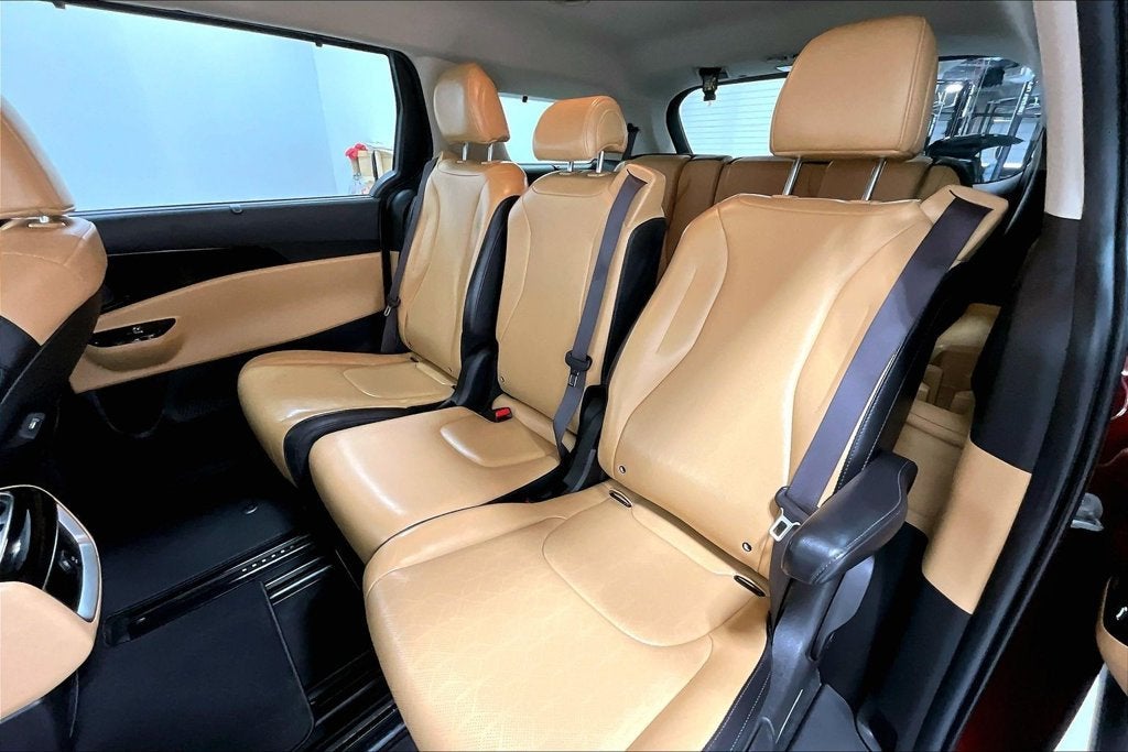 2022 Kia Carnival MPV EX