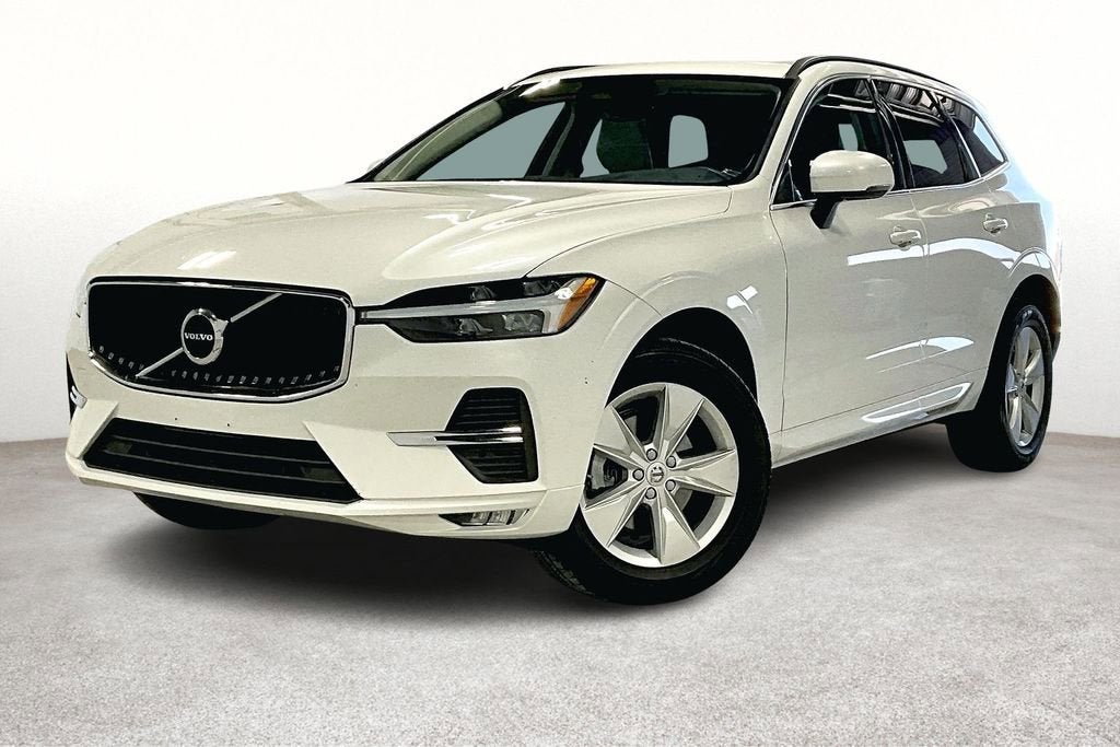 2022 Volvo XC60 Momentum